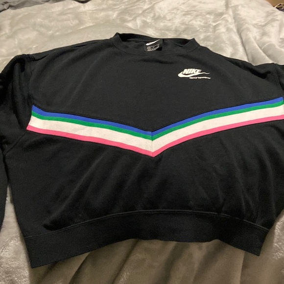 Small retro Nike striped cropped sweatshirt - Picture 1 of 2